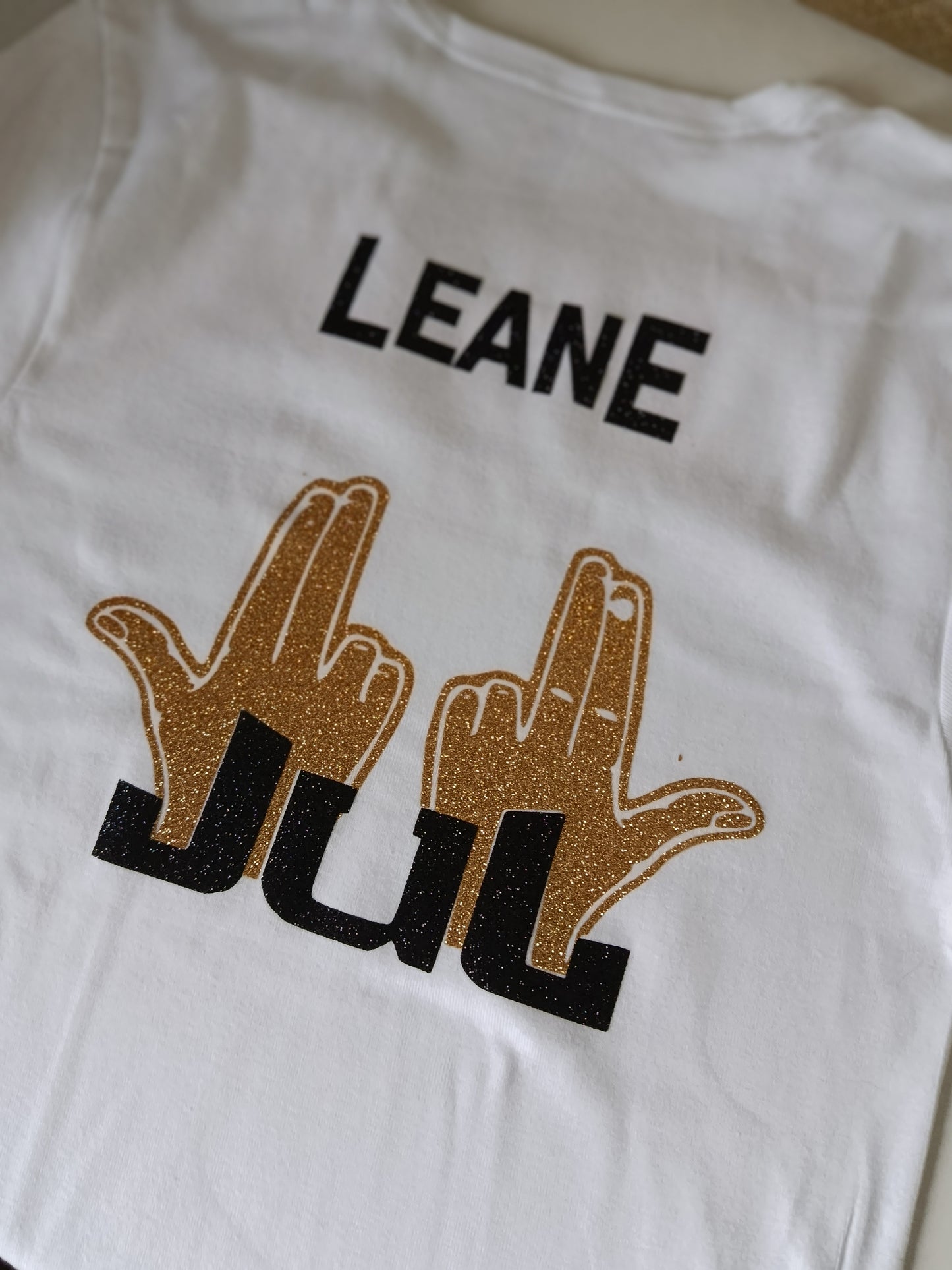 Tee-shirt personnalisé JUL Or et Noir Pailleté